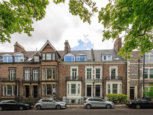Flat for sale in Spital Tongues, Tyne And Wear