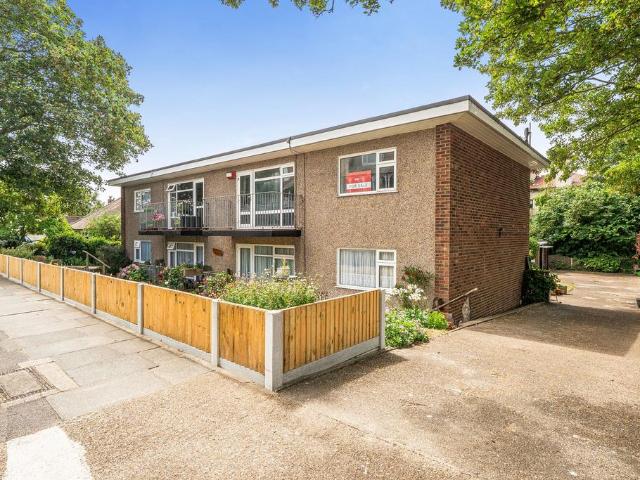 Flat for sale in Minnis Bay, Acol
