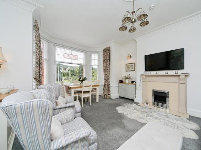 Flat for sale in Colwyn Bay, Wales