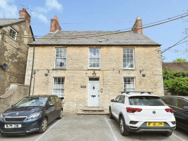 Flat for sale in Thrupp, Evershot