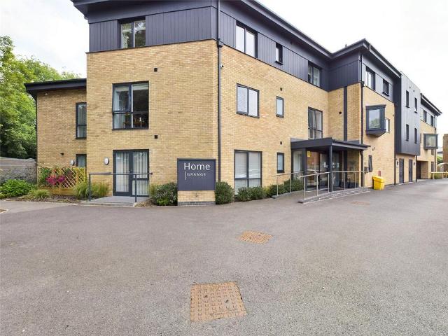 Flat for sale in Boultham, Brayford