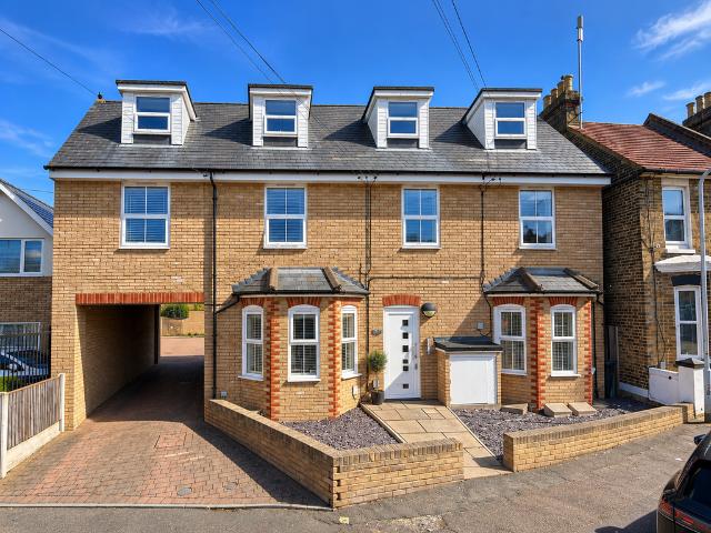 Flat for sale in St. Lawrence, Thanet