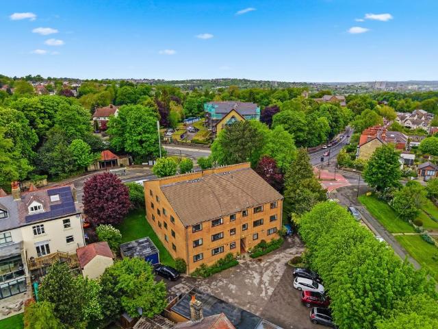 Flat for sale in Ecclesall, Sheffield