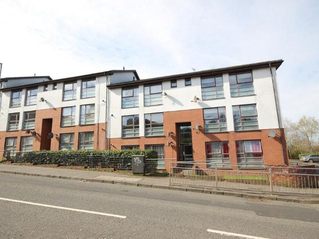 Flat for sale in Thrashbush, Airdrie