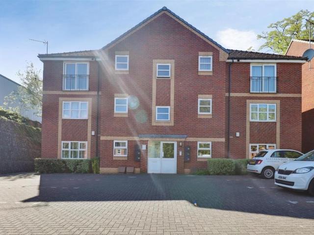 Flat for sale in Hempstalls, Butterton