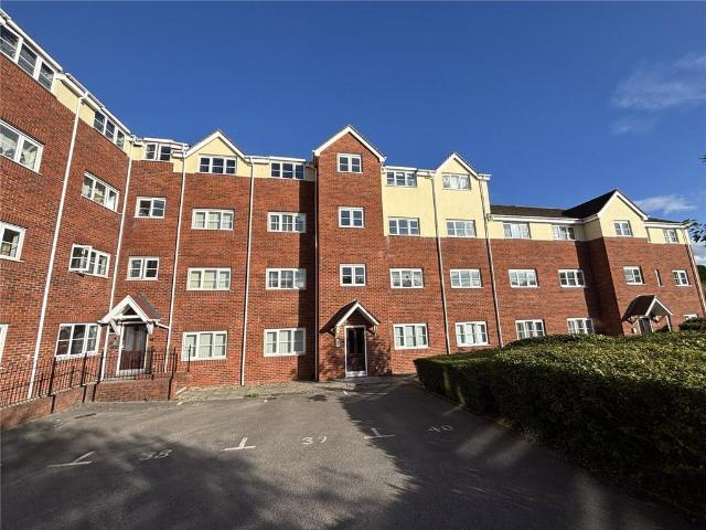Flat for sale in Exhall, Nuneaton and Bedworth
