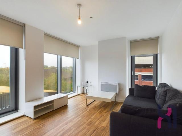 Flat for sale in Salford, Greater Manchester