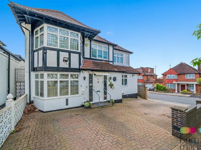 Flat for sale in Hendon Central, The Hyde