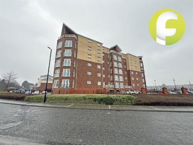 Flat for sale in Meadow Well, North Shields
