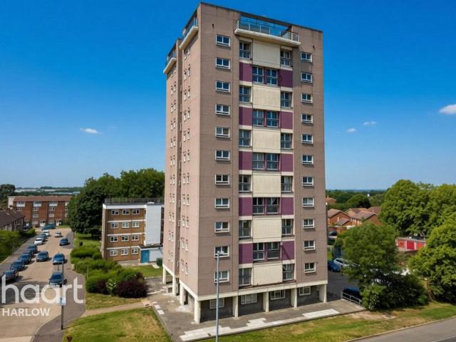 Flat for sale in Hare Street, Harlow