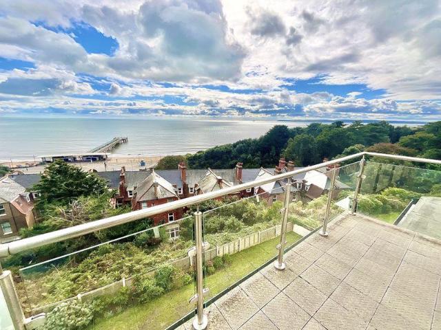 Flat for sale in Boscombe, Bournemouth