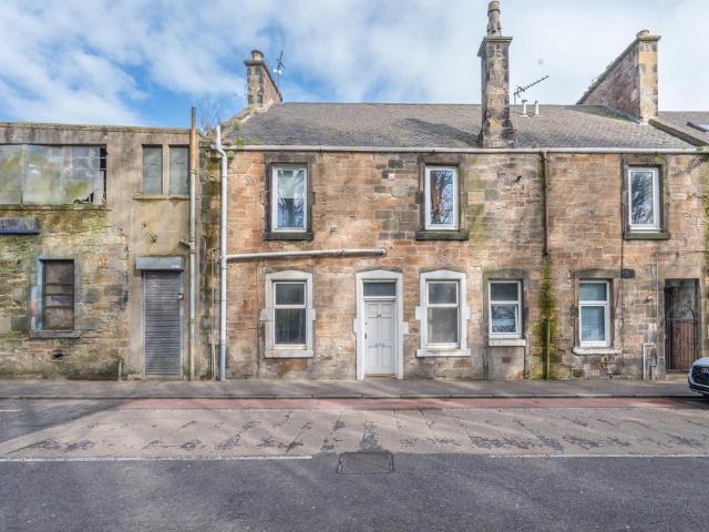 Flat for sale in Pathhead, Kirkcaldy