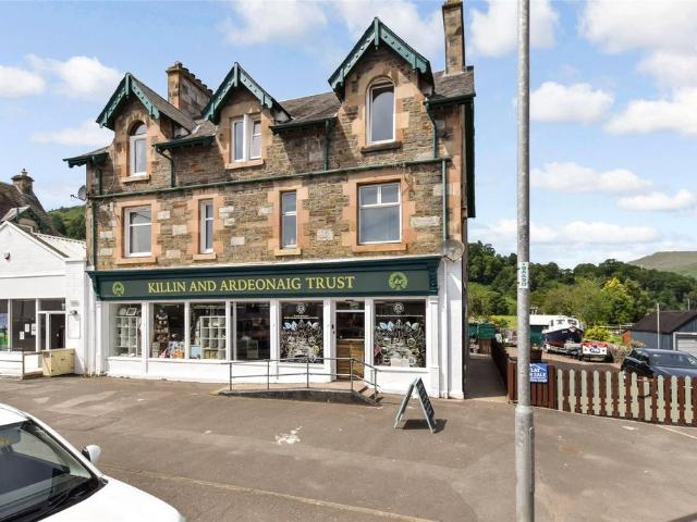 Flat for sale in Killin, Scotland