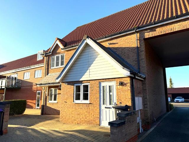 Flat for sale in Burton Waters, Ingleby