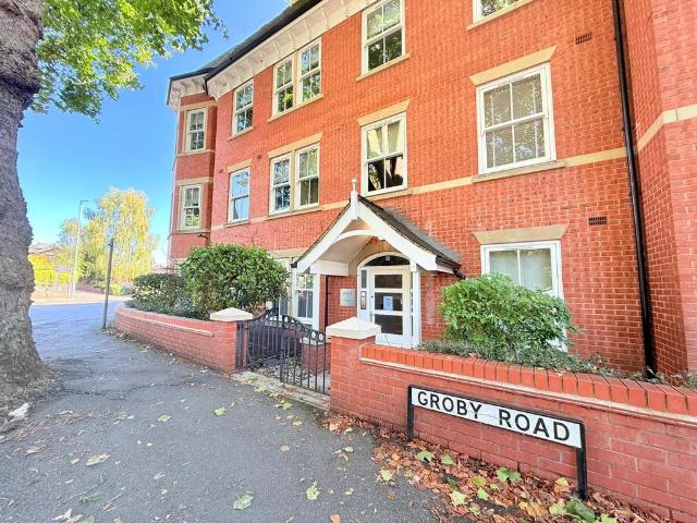 Flat for sale in Trafford Park, Greater Manchester