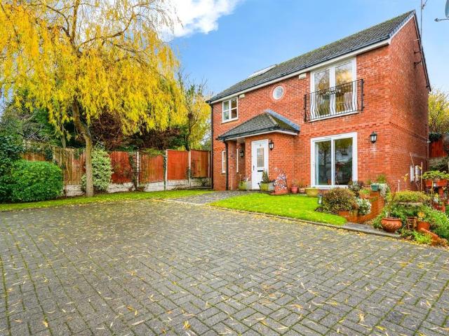 Flat for sale in Greasby, Wirral