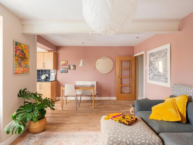 Flat for sale in Feckenham, City Of Bristol