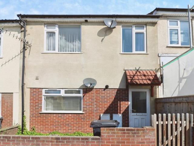 Flat for sale in Whitehall, Feckenham