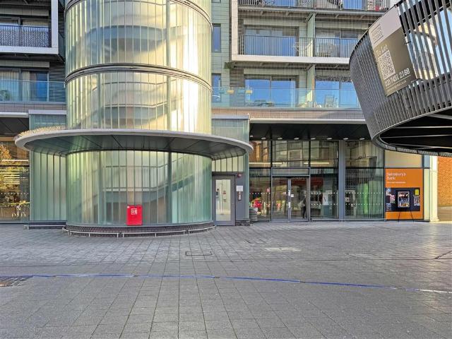 Flat for sale in Maidenhead, Isle Of Man