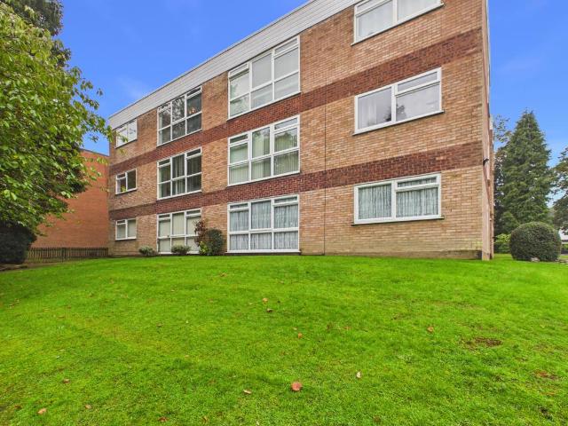 Flat for sale in Milking Gate, Birmingham