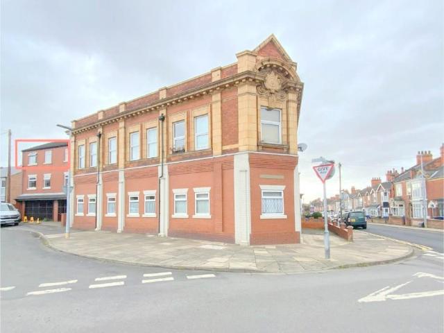 Flat for sale in Cleethorpes, North East Lincolnshire