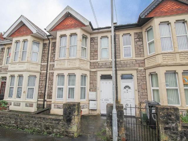 Flat for sale in Weston-super-mare, North Somerset