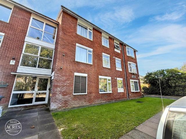 Flat for sale in Perry Barr, Birmingham