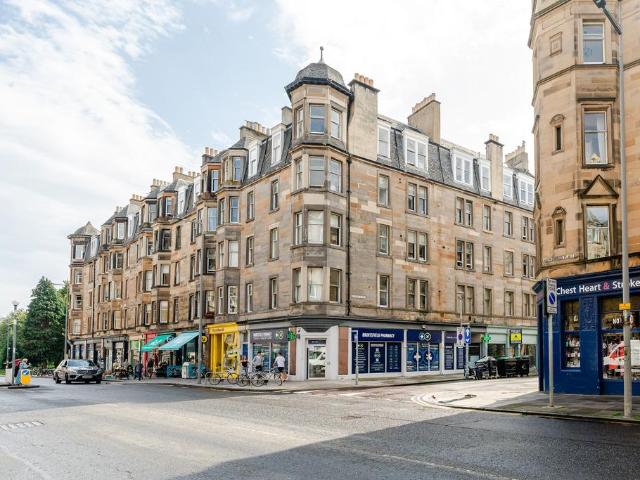 Flat for sale in Bruntsfield, Scotland