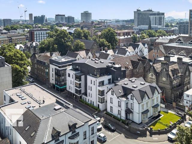 Flat for sale in Civic Centre, Falcon Lodge