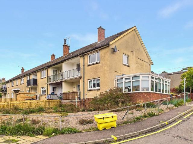 Flat for sale in Drum Brae, City of Edinburgh