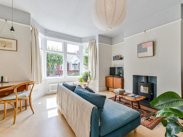 Flat for sale in Clapton, Lower Clapton
