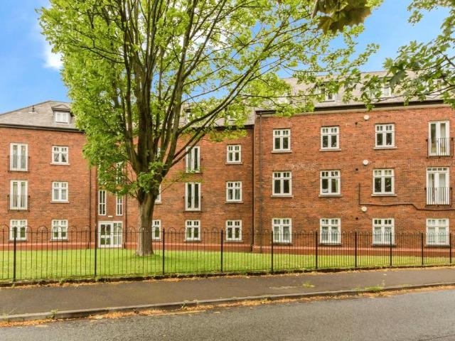 Flat for sale in Hurdsfield, Macclesfield