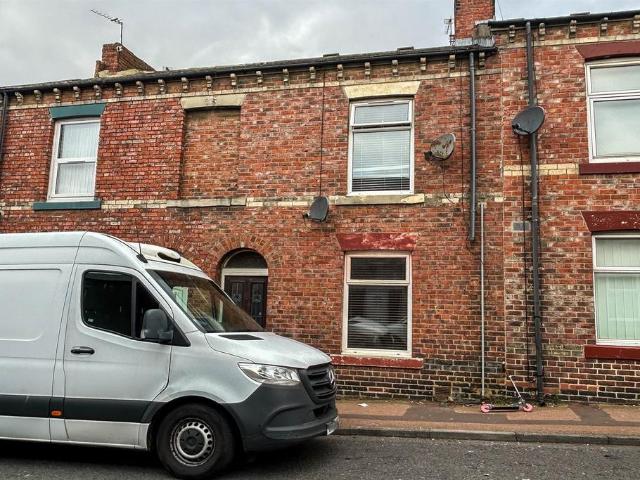 Flat for sale in Southwick, Sunderland