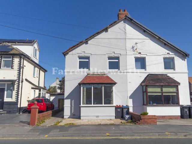 Flat for sale in Cabus, Lancashire