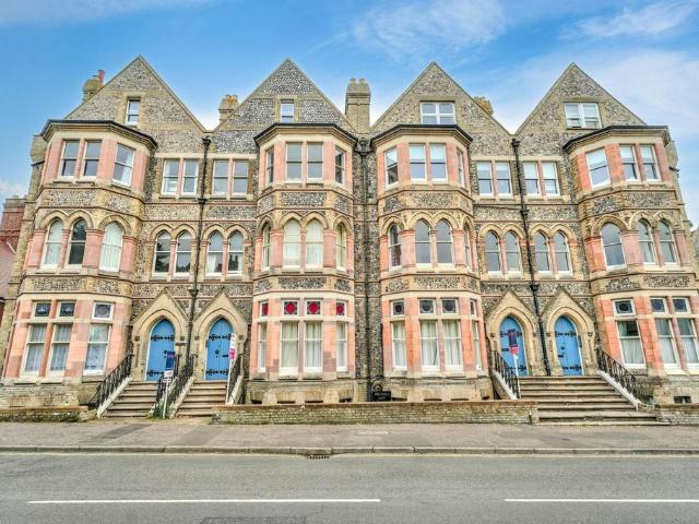 Flat for sale in Comers, Norfolk