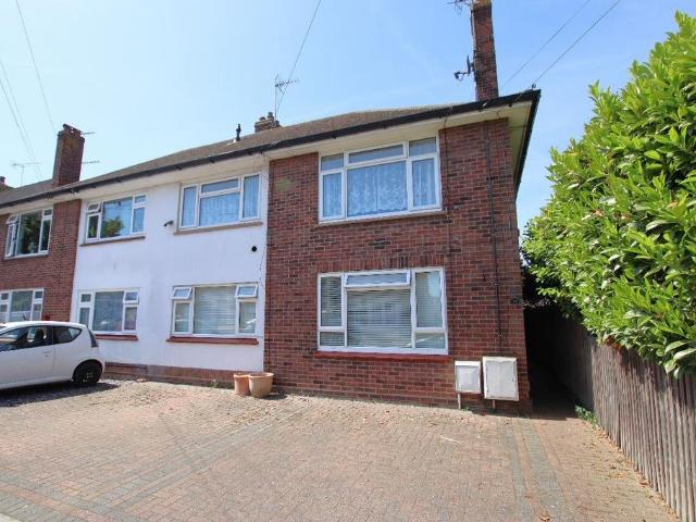 Flat for sale in Clacton-on-Sea, Tendring