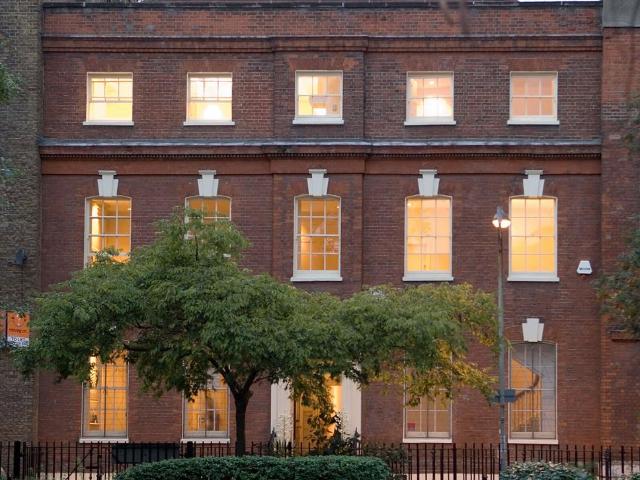 Flat for sale in Shoreditch, Greater London