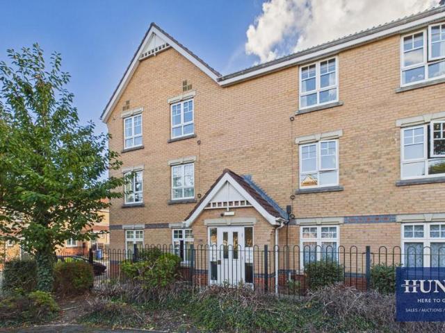 Flat for sale in Millfield, Sunderland