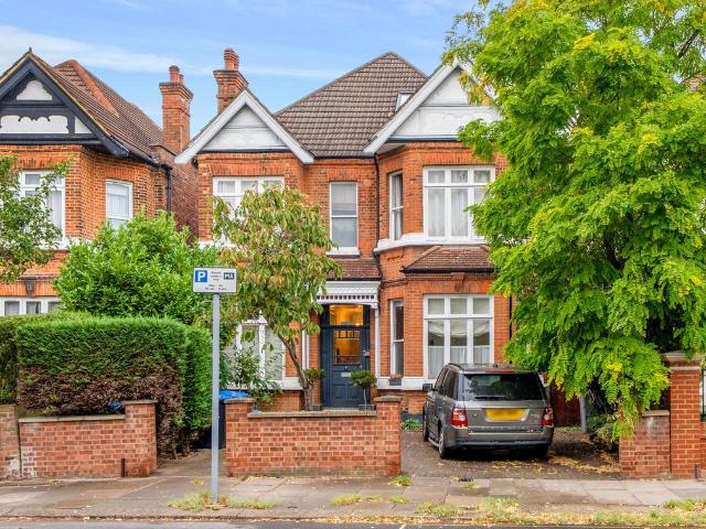 Flat for sale in London Borough of Brent, Greater London