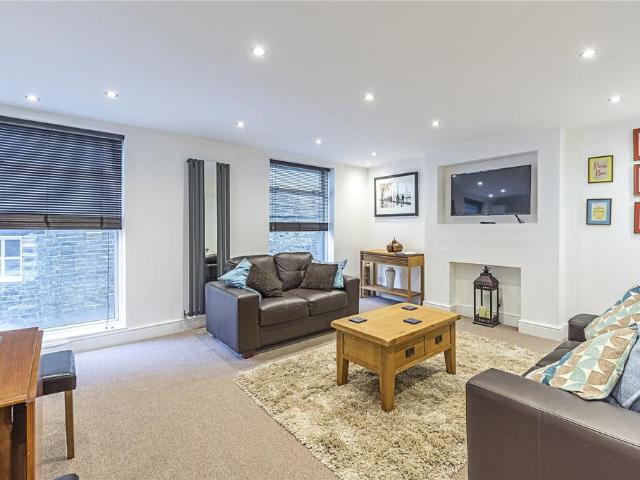 Flat for sale in Pimlico, Greater London