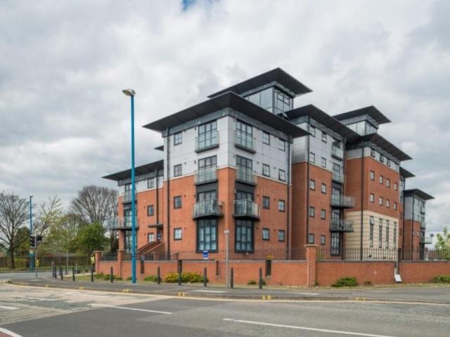 Flat for sale in Stone Cross, Wednesbury