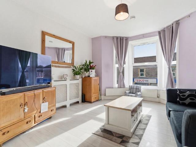 Flat for sale in Weston-super-mare, North Somerset
