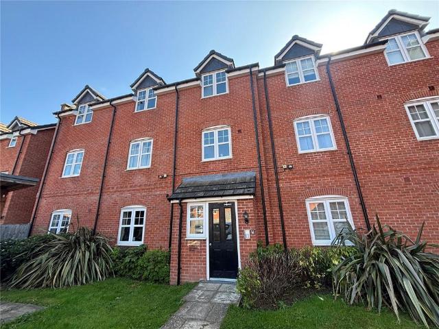 Flat for sale in Stirchley, West Midlands