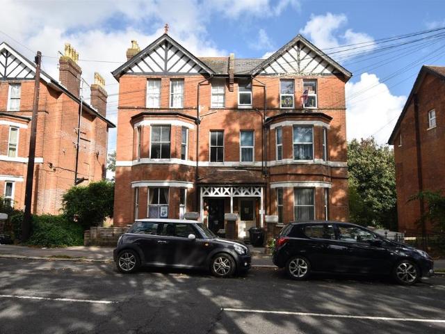 Flat for sale in Silverhill, Guestling Green