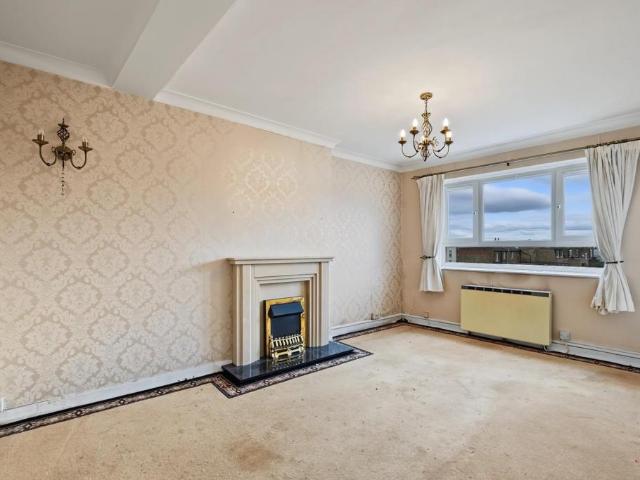 Flat for sale in London Borough of Hackney, Greater London