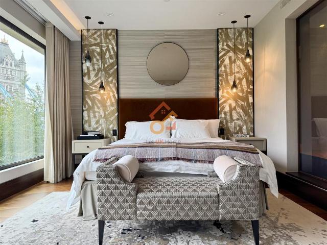 Flat for sale in Bermondsey, Greater London