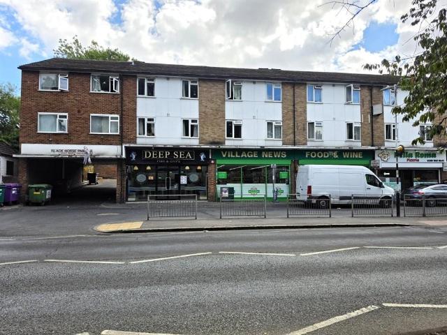 Flat for sale in Eastcote Village, Greater London