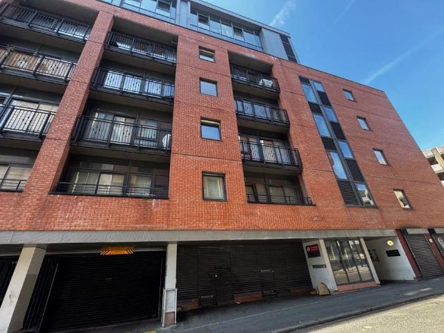 Flat for sale in Ropewalks, Calderstones