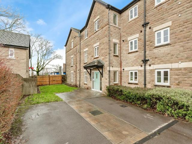 Flat for sale in Harle Syke, Burnley