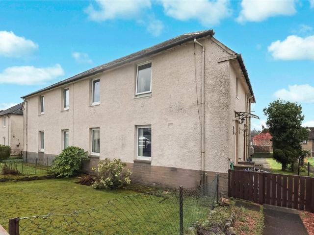 Flat for sale in Duntocher, Scotland